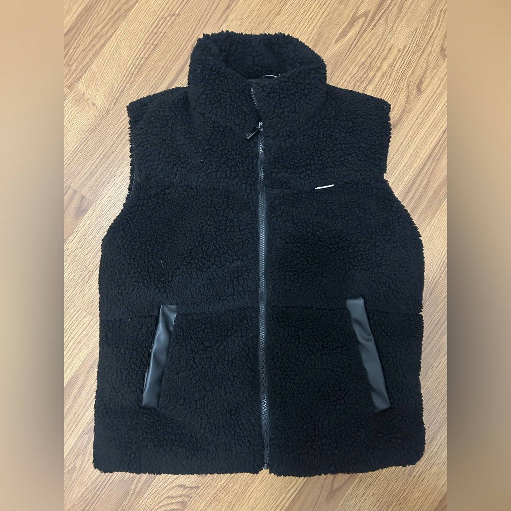 Nwot Bearpaw Women's Sherpa Quilted Puffer Vest Black Sz S